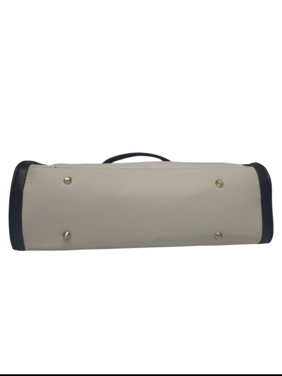 Elegant Shoulder Tote Bag with Zip Closure
